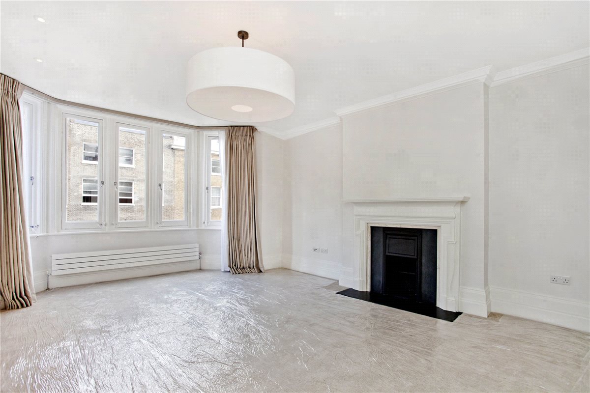 3 bedroom flat, Devonshire Place, Marylebone W1G - Available