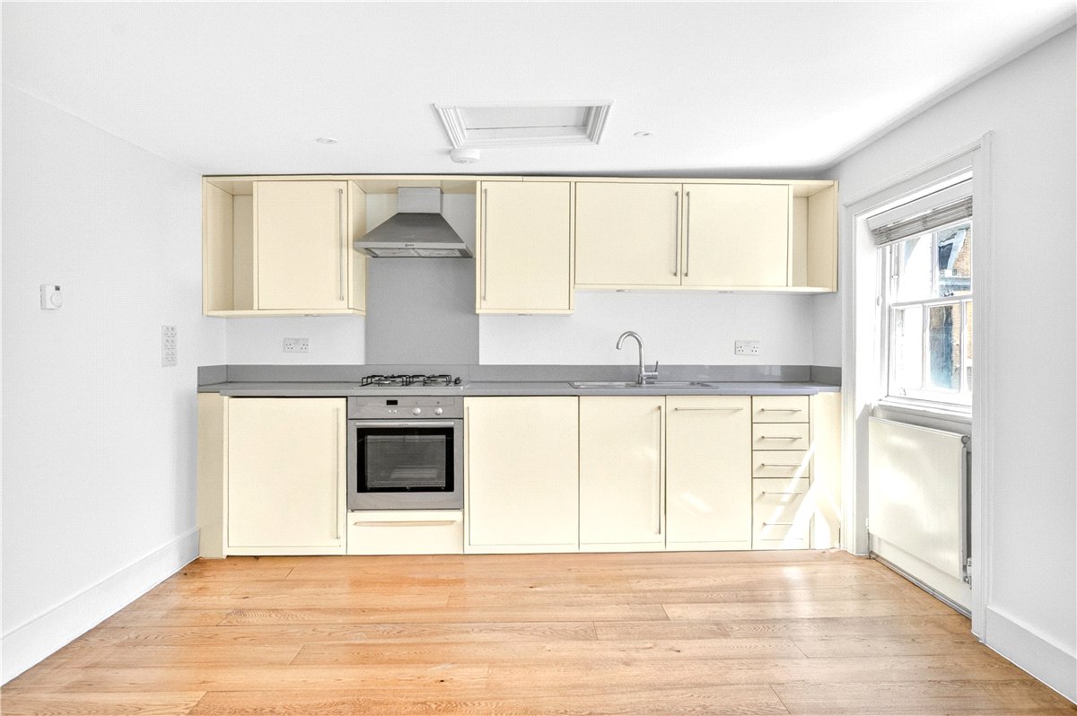 1 bedroom flat, Seymour Street, Marylebone W1H - Available