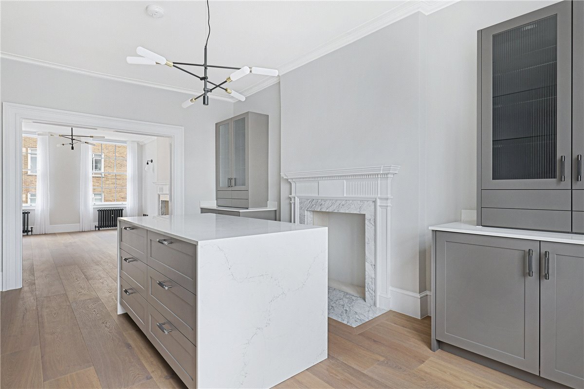 3 bedroom flat, Montagu Place, Marylebone W1H - Let Agreed
