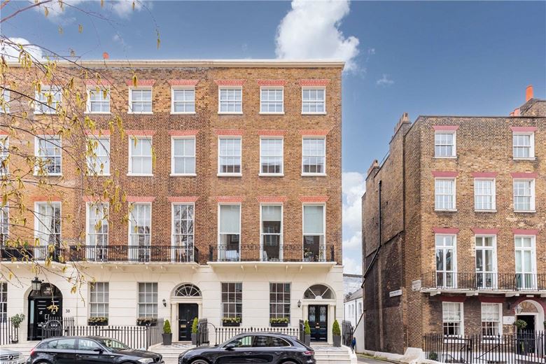 3 bedroom flat, Montagu Place, Marylebone W1H - Let Agreed