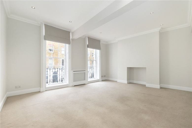 2 bedroom flat, Manchester Street, London W1U - Available