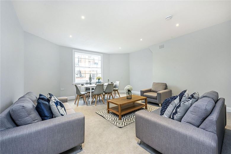 3 bedroom flat, Upper Wimpole Street, Marylebone W1G - Available