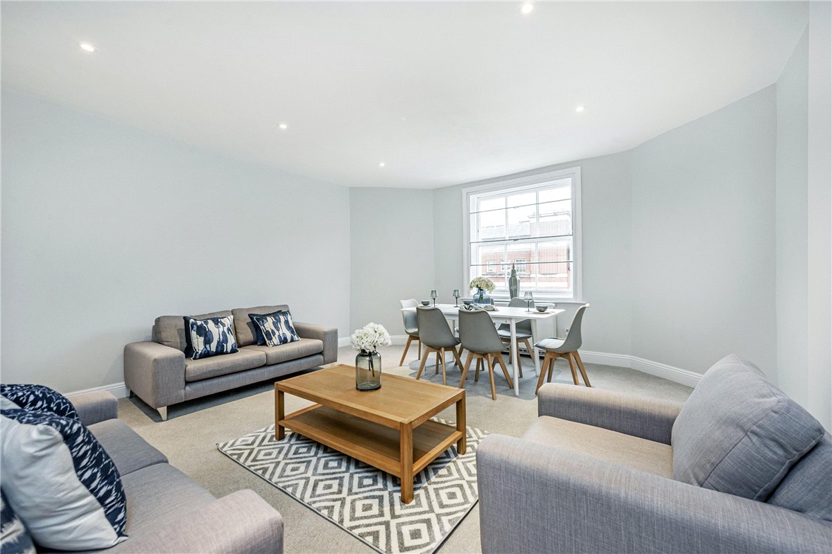 3 bedroom flat, Upper Wimpole Street, Marylebone W1G - Available