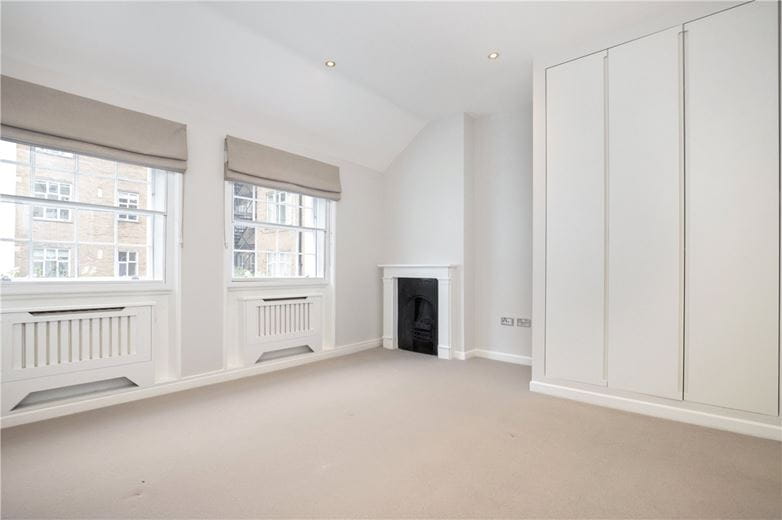 2 bedroom house, Gloucester Place Mews, Marylebone W1U - Let Agreed