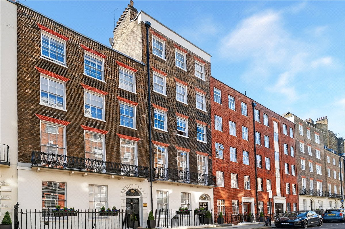 1 bedroom flat, Upper Berkeley Street, Marylebone W1H - Let Agreed