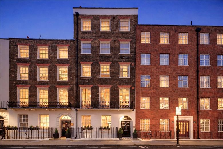 1 bedroom flat, Upper Berkeley Street, Marylebone W1H - Let Agreed