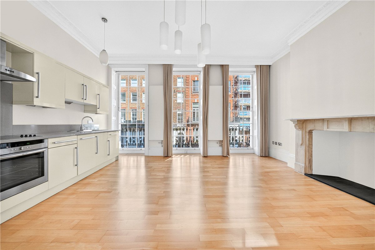 1 bedroom flat, Upper Berkeley Street, Marylebone W1H - Let Agreed