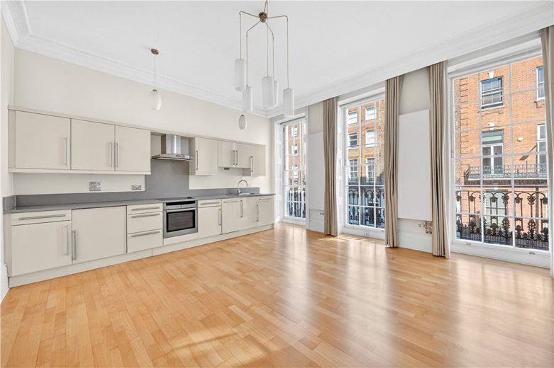 1 bedroom flat, Upper Berkeley Street, Marylebone W1H - Let Agreed