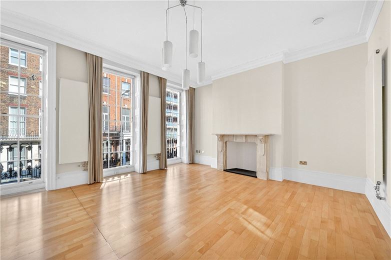 1 bedroom flat, Upper Berkeley Street, Marylebone W1H - Let Agreed