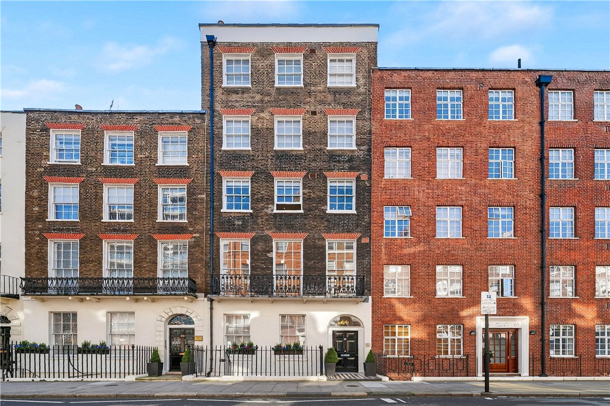 1 bedroom flat, Upper Berkeley Street, Marylebone W1H - Let Agreed
