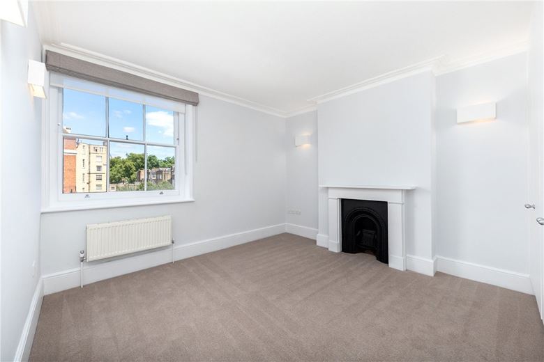 1 bedroom flat, Upper Berkeley Street, Marylebone W1H - Available