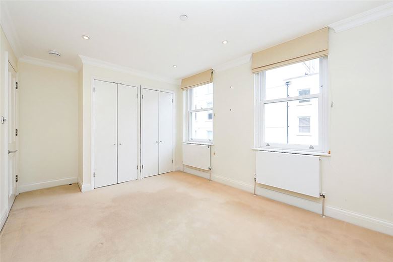 2 bedroom flat, Seymour Place, Marylebone W1H - Available