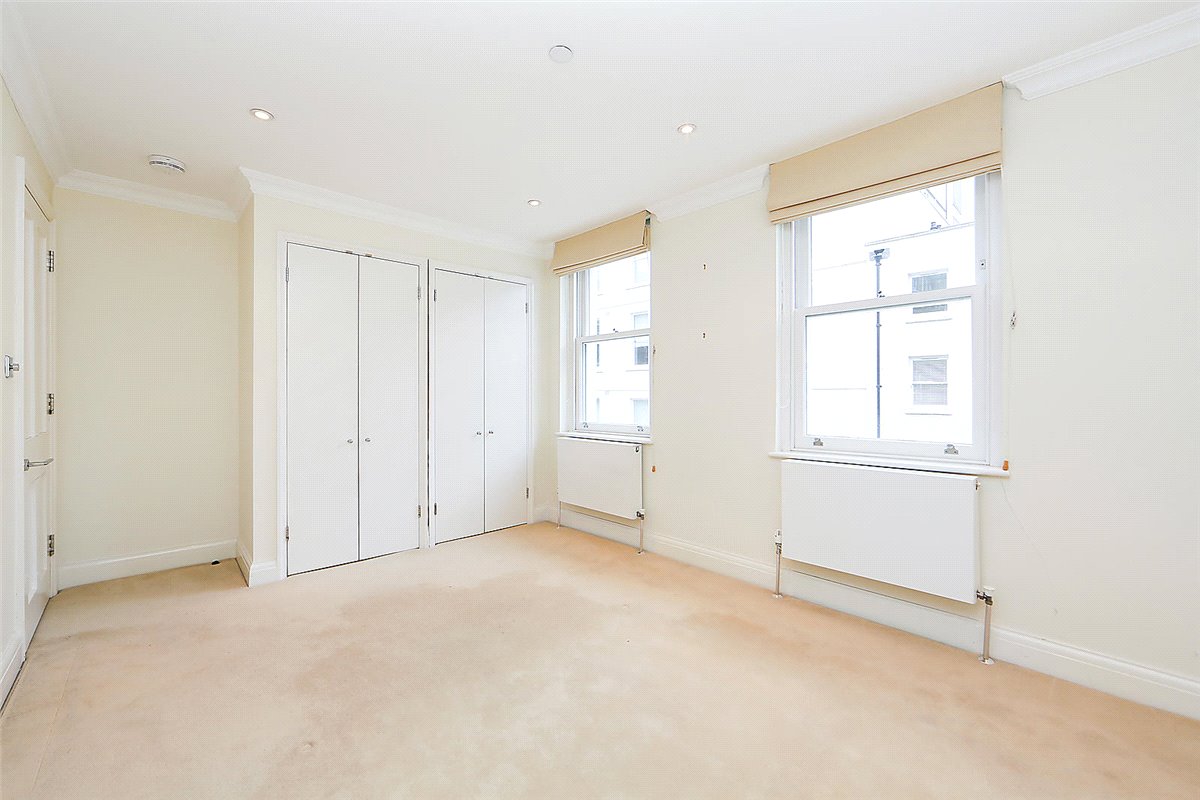 2 bedroom flat, Seymour Place, Marylebone W1H - Available