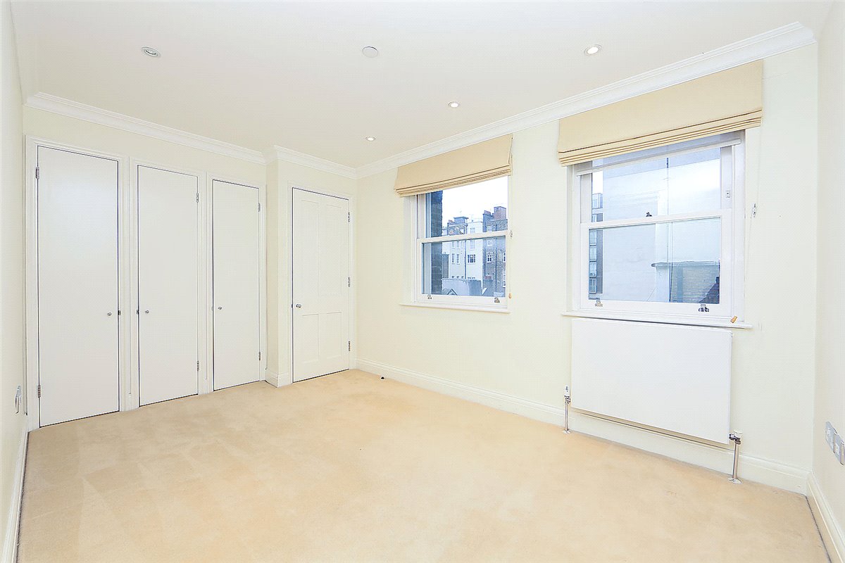 2 bedroom flat, Seymour Place, Marylebone W1H - Available