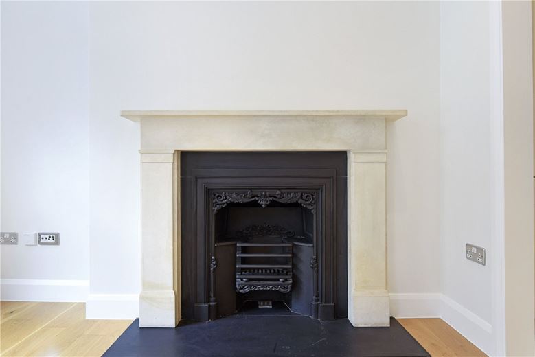 3 bedroom flat, Seymour Place, London W1H - Available