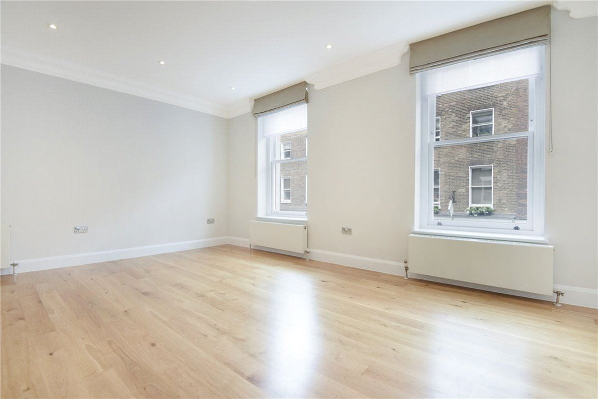 3 bedroom flat, Seymour Place, London W1H - Available
