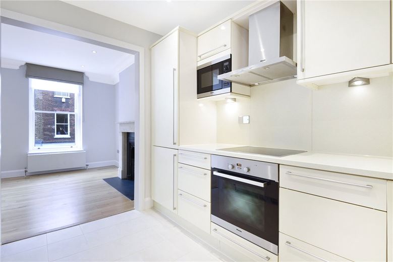 3 bedroom flat, Seymour Place, London W1H - Available