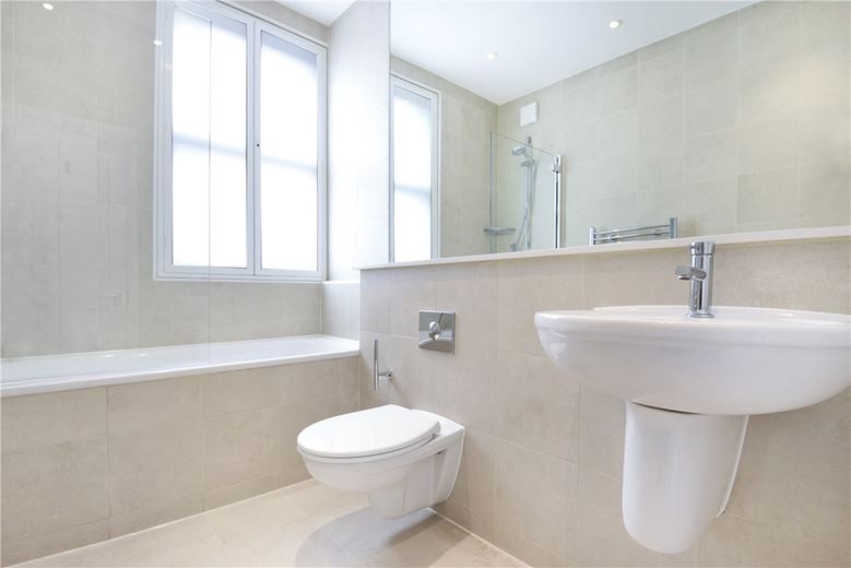 3 bedroom flat, Seymour Place, London W1H - Available