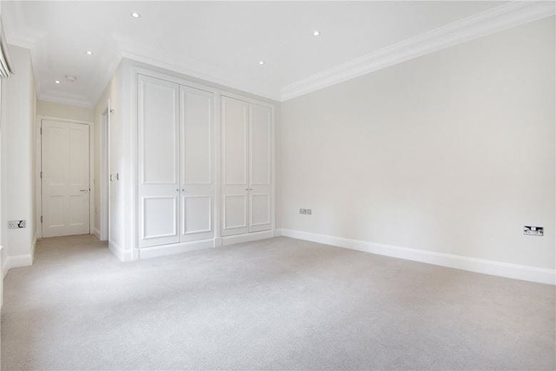 3 bedroom flat, Seymour Place, London W1H - Available