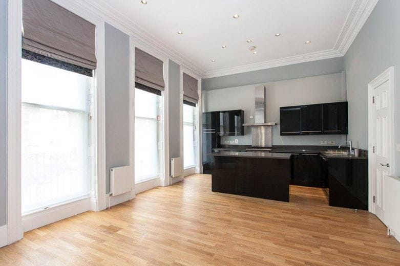 2 bedroom flat, Gloucester Place, Marylebone W1U - Let Agreed