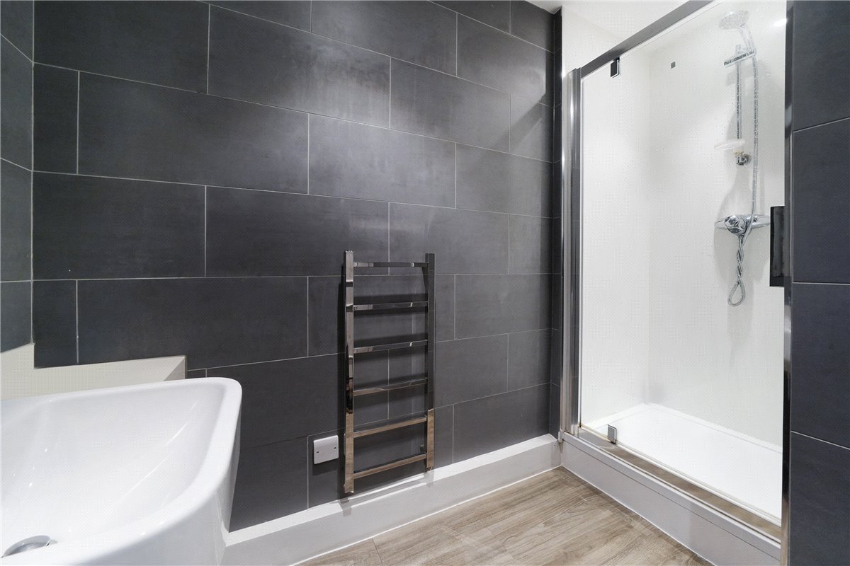  bedroom flat, Upper Berkeley Street, Marylebone W1H - Available