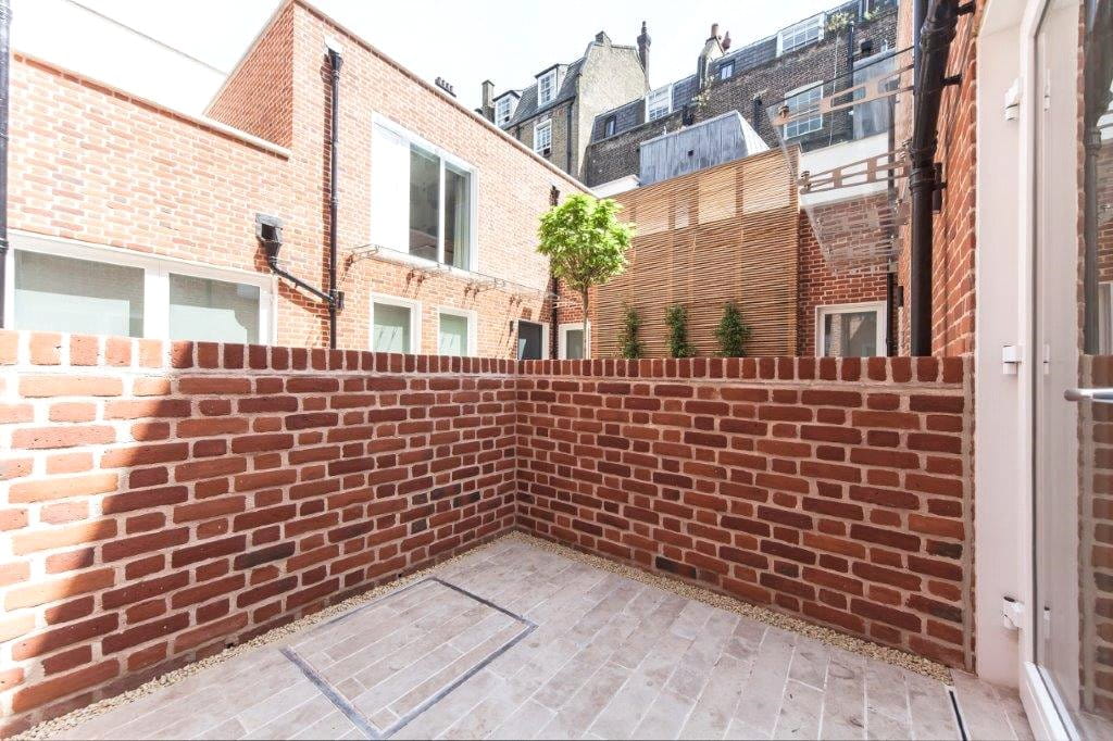 1 bedroom flat, Castlereagh Street, Marylebone W1H - Available