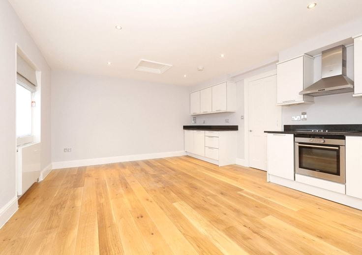 1 bedroom flat, Manchester Street, Marylebone W1U - Available