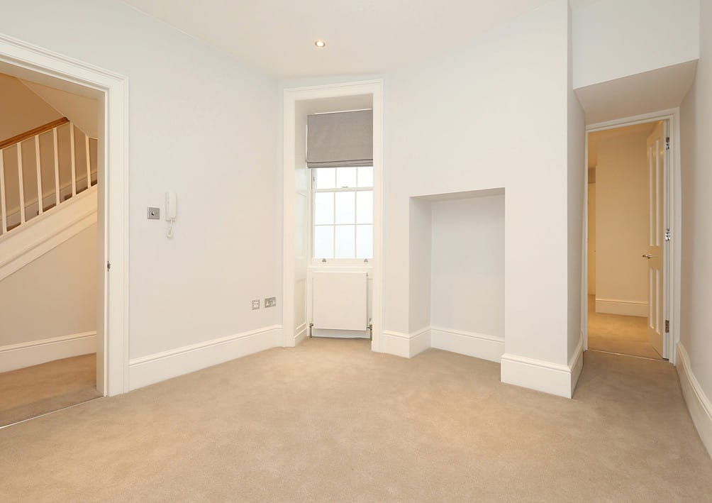 1 bedroom flat, Manchester Street, Marylebone W1U - Available