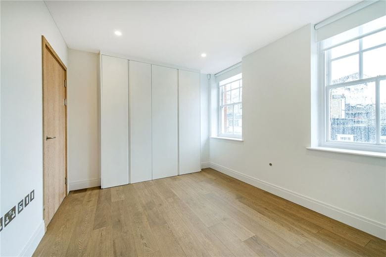 1 bedroom flat, New Cavendish Street, Marylebone W1G - Let Agreed