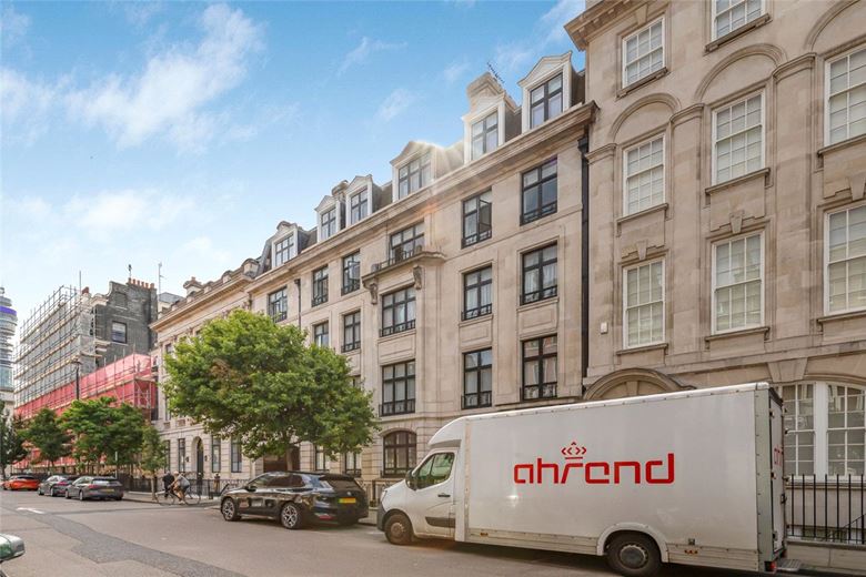 3 bedroom flat, Weymouth Street, Marylebone W1G - Available