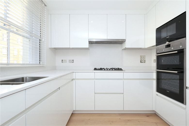 1 bedroom flat, Dorset Street, Marylebone W1U - Available