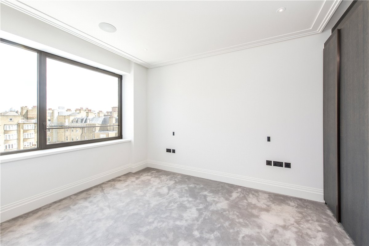 2 bedroom flat, Marylebone High Street, London W1U - Let Agreed