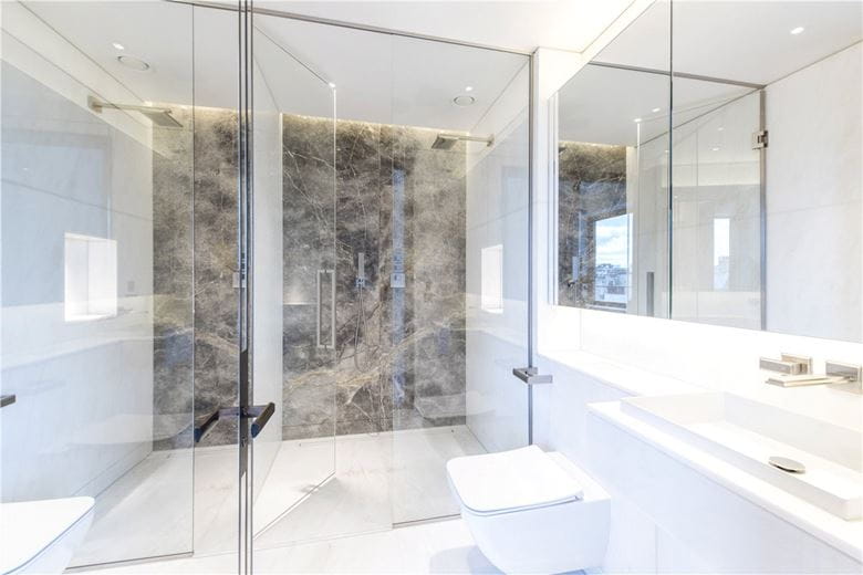 2 bedroom flat, Marylebone High Street, London W1U - Let Agreed