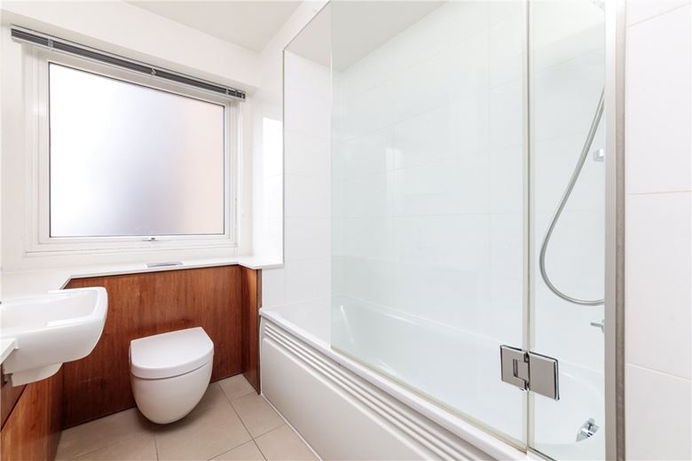 3 bedroom flat, Weymouth Street, Fitzrovia W1W - Available