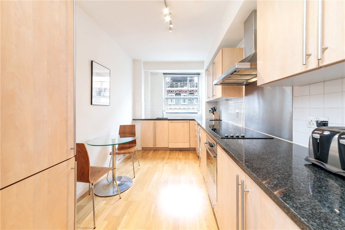 3 bedroom flat, Weymouth Street, Fitzrovia W1W - Available