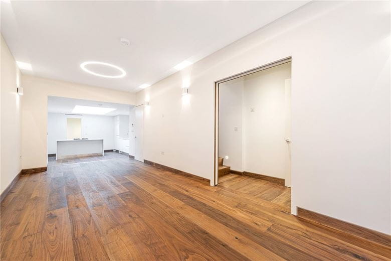 2 bedroom house, Garbutt Place, Marylebone W1U - Available