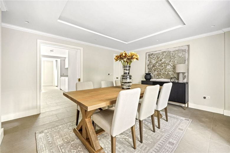 4 bedroom house, Dorset Street, Marylebone W1U - Under Offer