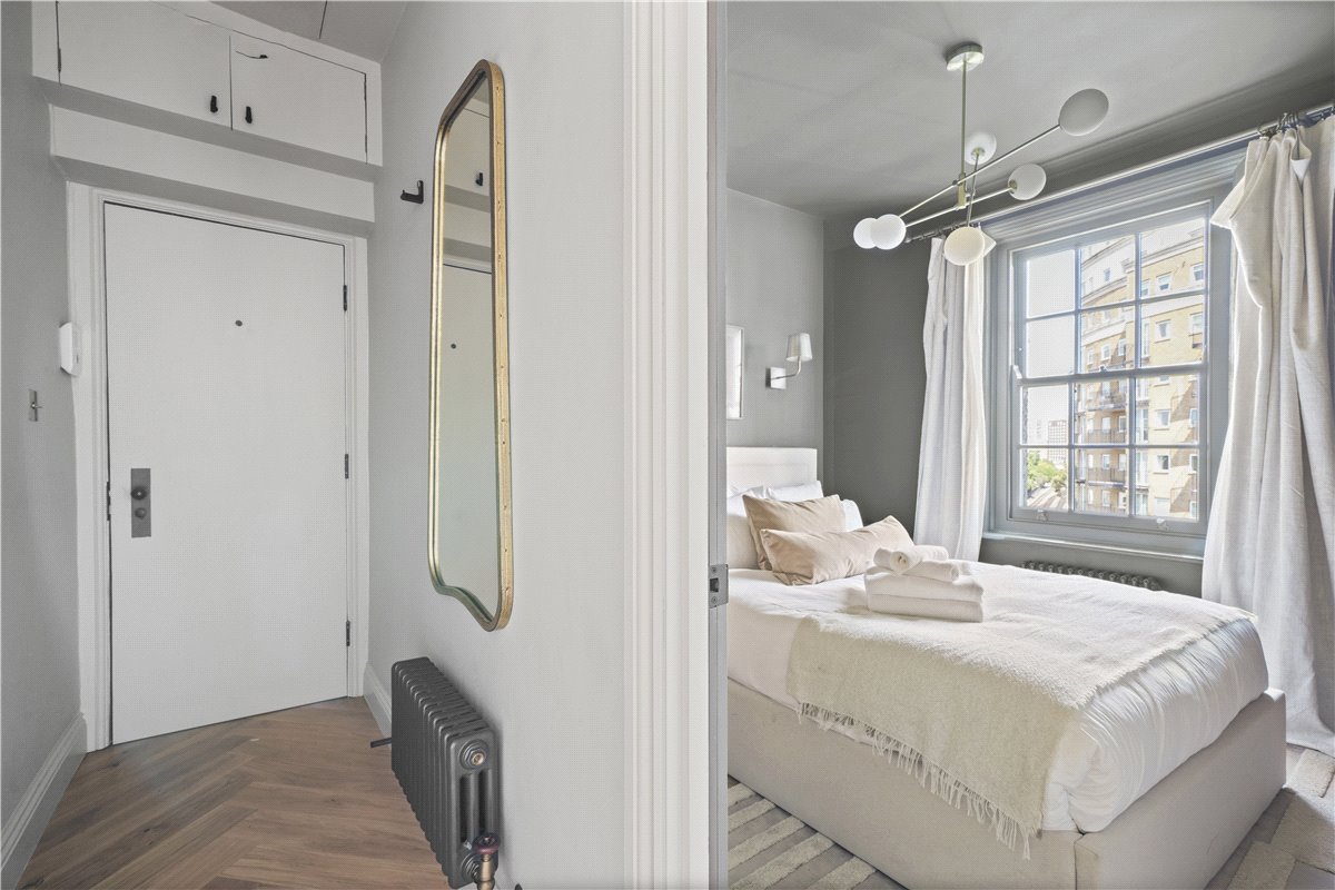 2 bedroom flat, Taunton Place, London NW1 - Let Agreed