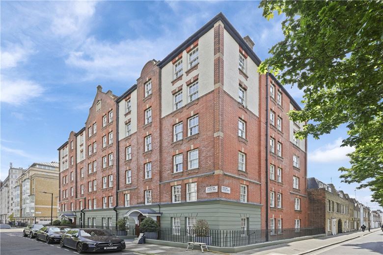 3 bedroom flat, Taunton Place, London NW1 - Available