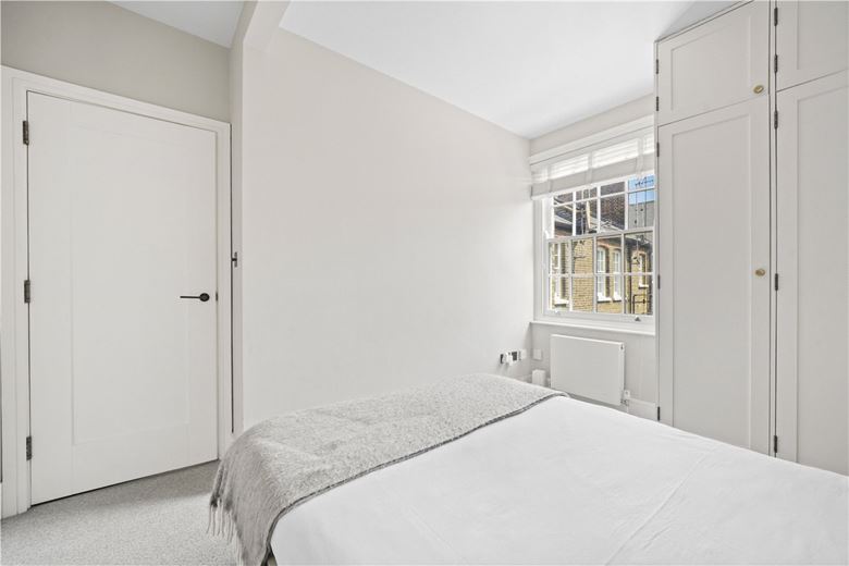 3 bedroom flat, Taunton Place, London NW1 - Available
