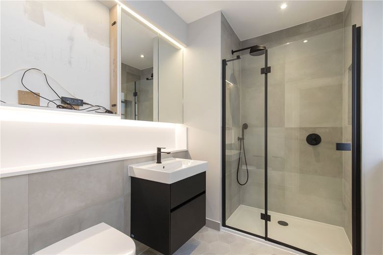 2 bedroom flat, Gloucester Place Mews, Marylebone W1U - Let Agreed