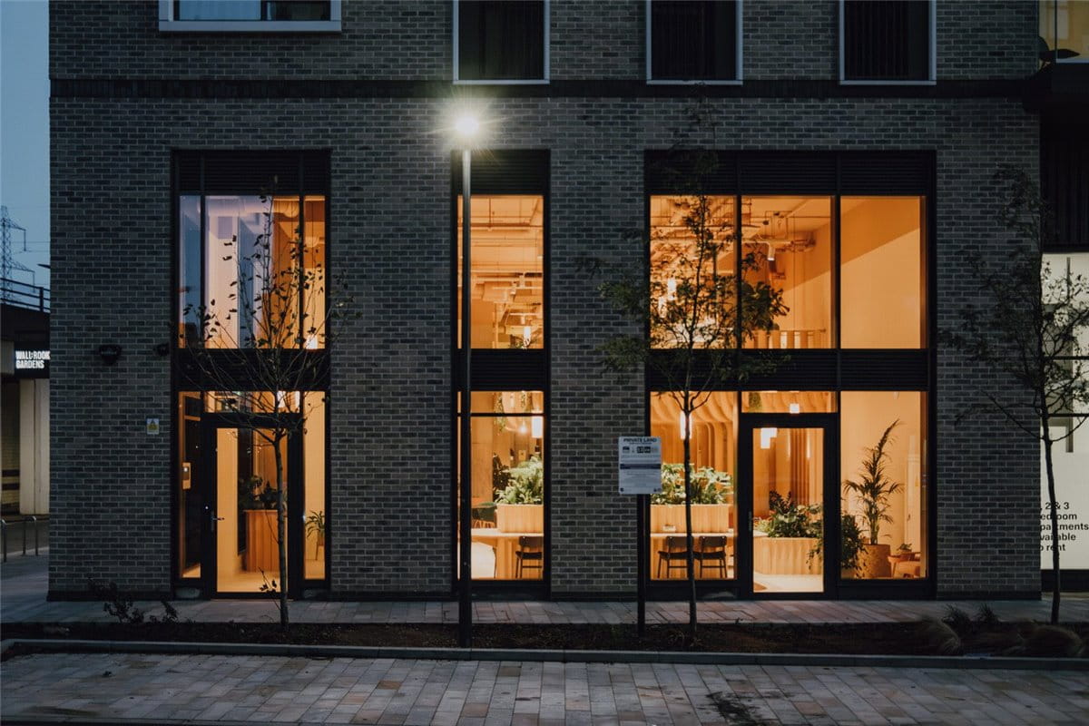 2 bedroom flat, Heartwell Avenue, London E16 - Let Agreed