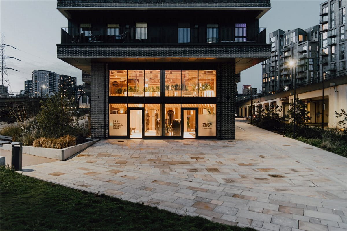 2 bedroom flat, Heartwell Avenue, London E16