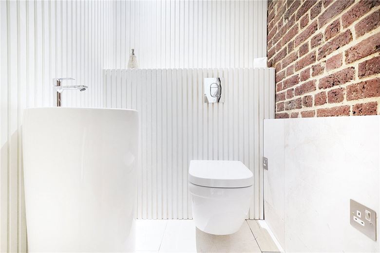 8 bedroom house, Devonshire Place, London W1G - Available