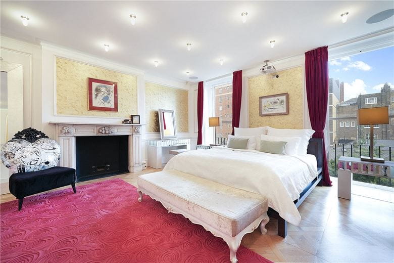 8 bedroom house, Devonshire Place, London W1G - Available