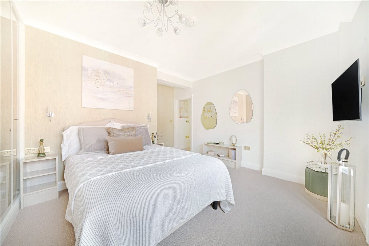 2 bedroom flat, Montagu Mansions, Marylebone W1U - Available
