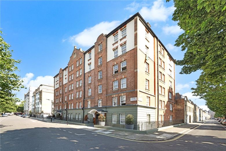 1 bedroom flat, Taunton Place, London NW1 - Available