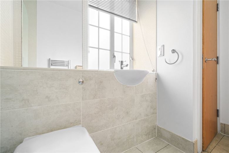 1 bedroom cottage, Castlereagh Street, London W1H - Available