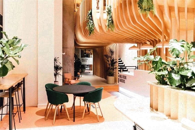 3 bedroom flat, Heartwell Avenue, London E16 - Available