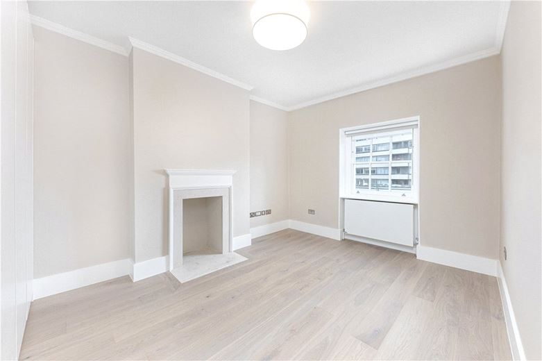1 bedroom flat, Spanish Place, Marylebone W1U - Available